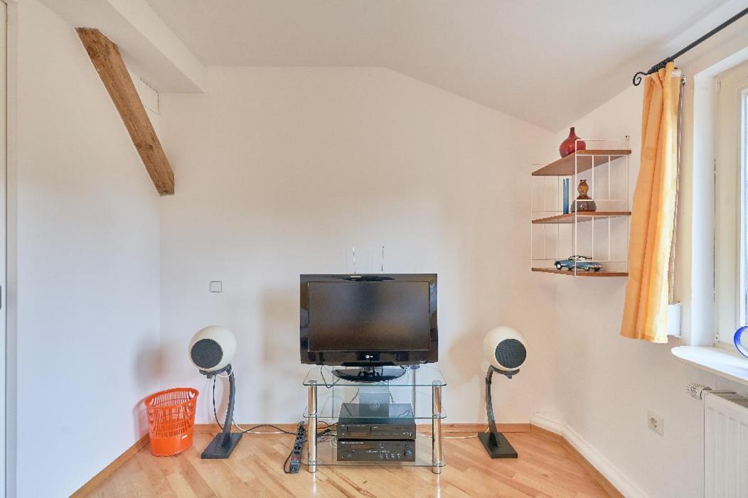 Ferienwohnung Neukoelln Berlin Exterior foto